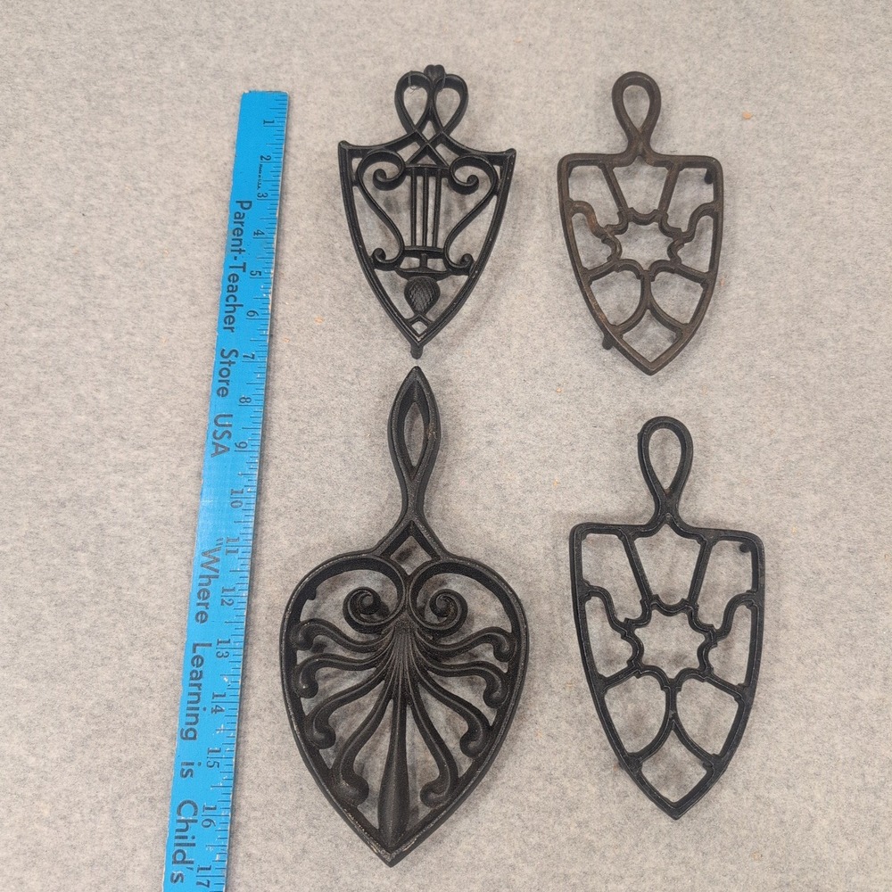 Vtg Style Cast Iron Trivet Set of 4 Black Bronze Decorative Wall Decor Hot Pad - Picture 3 of 3